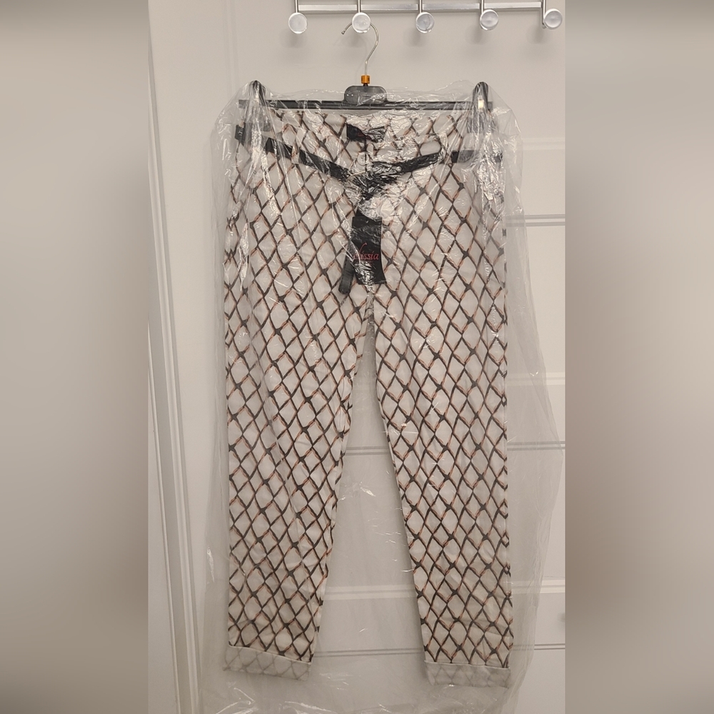 2 for 28$ 💙 ELISSIA Women Pants White cream Brownish diamond with Black belt